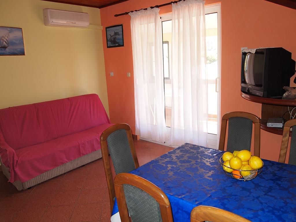 Apartmani Delfin Grebaštica المظهر الخارجي الصورة