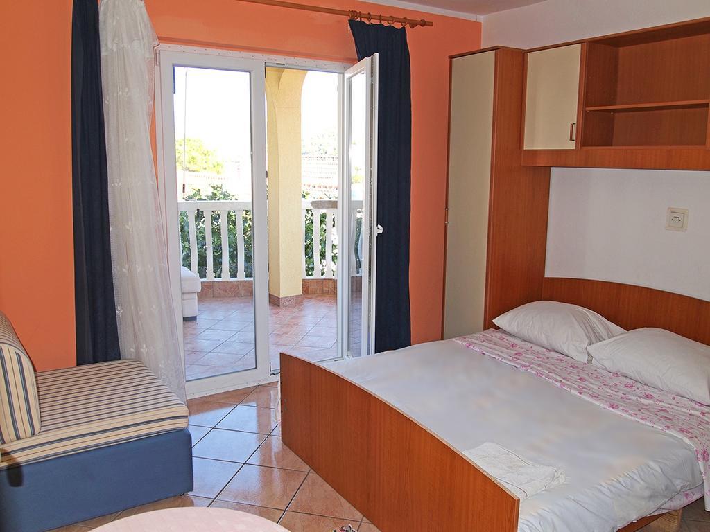 Apartmani Delfin Grebaštica المظهر الخارجي الصورة